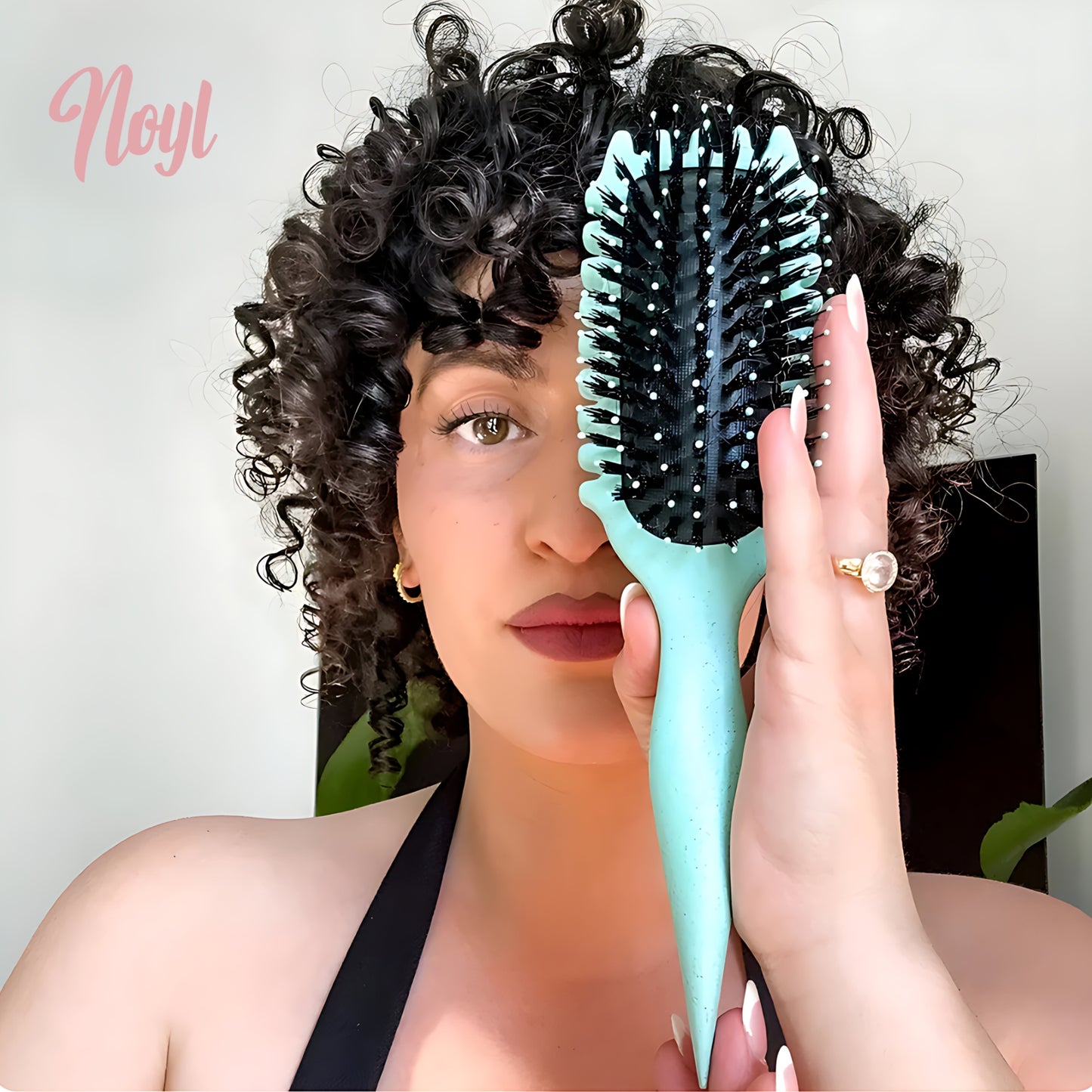 Noyl™ - Curly Brush